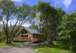 Отель Loch Aweside Forest Cabins  Dalavich